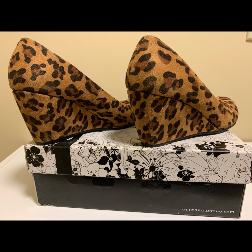 Leopard wedges - Picture 2 of 5